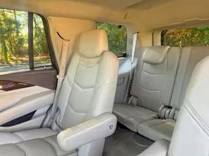 2016 Cadillac Escalade VIN 1GYS4BKJXGR177458 COPART salvage auction — NORMAL WEAR, Ga - Certificate Of Title (P), sold $9,800 on 2026-07-30 (photo 5)