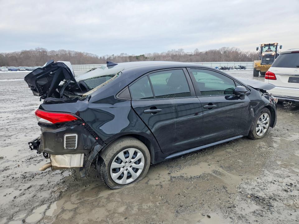 2023 Toyota Corolla VIN JTDBCMFE5PJ004706 COPART salvage auction — REAR END, Sc - Cert Of Title-Dlr Only >25%, sold $3,250 on 2026-07-08 (photo 3)