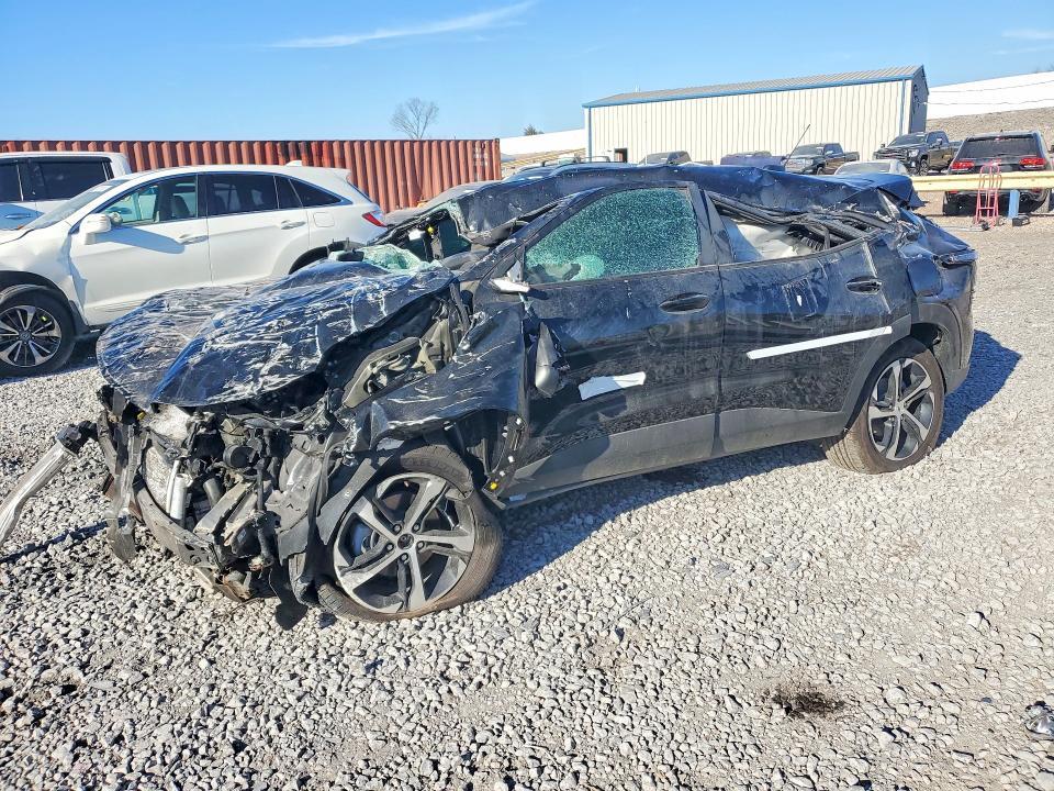 2025 Chevrolet Trax 1rs VIN KL77LGEP5SC310647 COPART salvage auction — ROLLOVER, Al - Cert Of Title-Parts Only Salvg, sold $1,650 on 2026-07-28 (photo 1)