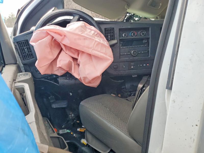 2022 Chev Express VIN 1HA6GUC73NN002918 COPART salvage auction — ALL OVER, OH - CERT OF TITLE-SALVAGE, sold $3,945 on 2026-07-08 (photo 7)