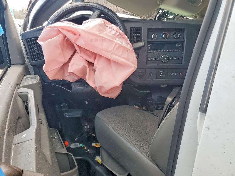 2022 Chev Express VIN 1HA6GUC73NN002918 COPART salvage auction — ALL OVER, OH - CERT OF TITLE-SALVAGE, sold $3,945 on 2026-07-08 (photo 8)