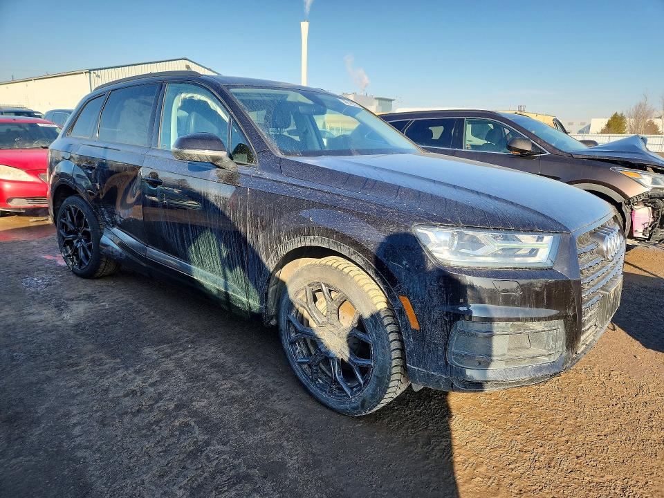 2019 Audi Q7 VIN WA1LAAF73KD035867 COPART salvage auction — SIDE, On - Permit No Brand - Unfit, sold $11,600 on 2026-08-11 (photo 4)