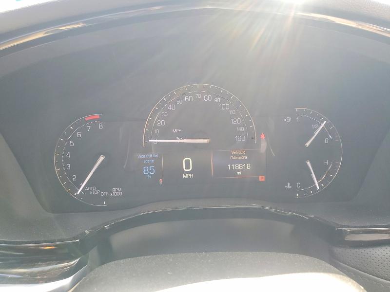 2018 Cadillac Xt5 VIN 1GYKNARS2JZ159422 COPART salvage auction — SIDE, Tx - Salvage Vehicle Title, sold $3,350 on 2026-07-20 (photo 9)