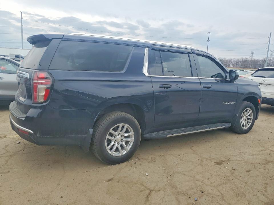 2021 Chevrolet Suburban VIN 1GNSKBKD7MR310153 COPART salvage auction — WATER/FLOOD, MI - SCRAP CERT OF TITLE-FLOOD VEH, sold $9,600 on 2026-07-28 (photo 3)