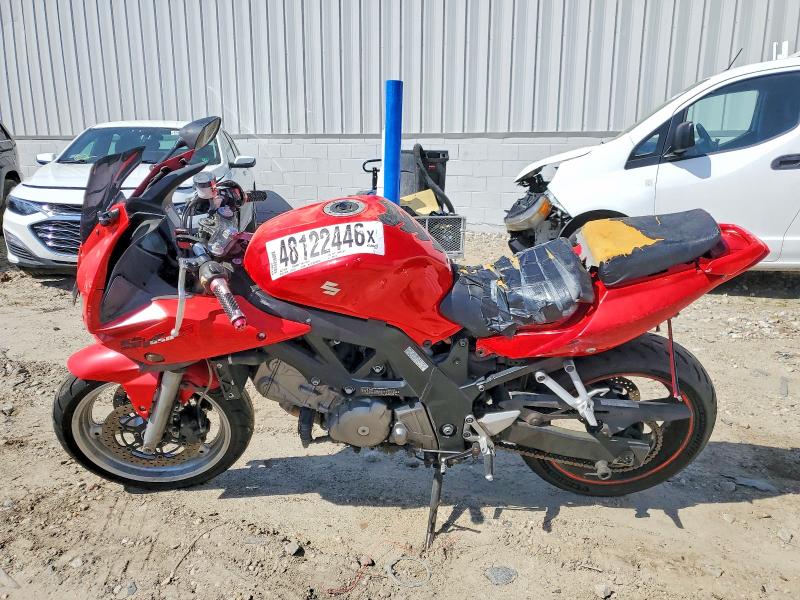 2006 Suzuki Sv650 VIN JS1VP53A962101810 COPART salvage auction — FRONT END, Id - Salvage Certificate Of Title, sold $300 on 2026-07-16 (photo 3)