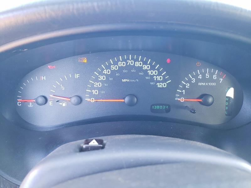 1999 Chrysler Concorde VIN 2C3HD46J5XH597994 COPART salvage auction — NORMAL WEAR, Or - Certificate Of Title, sold $825 on 2026-07-20 (photo 9)
