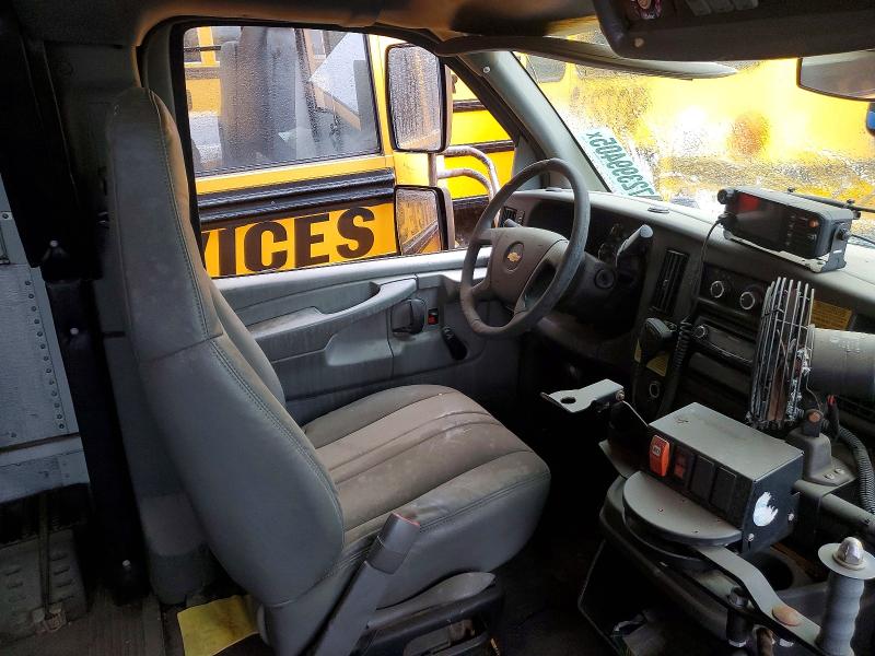 2011 Chev Express VIN 1GB3G3BG8B1172783 COPART salvage auction — NORMAL WEAR, PA - CERT OF TITLE, sold $2,500 on 2026-07-21 (photo 5)