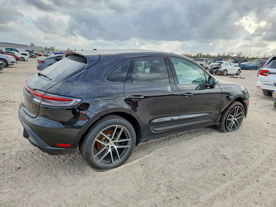2025 Porsche Macan VIN WP1AA2A59SLB06681 COPART salvage auction — Front End, FL - CERT OF TITLE SLVG REBUILDABLE, sold $20,000 on 2026-07-02 (photo 3)