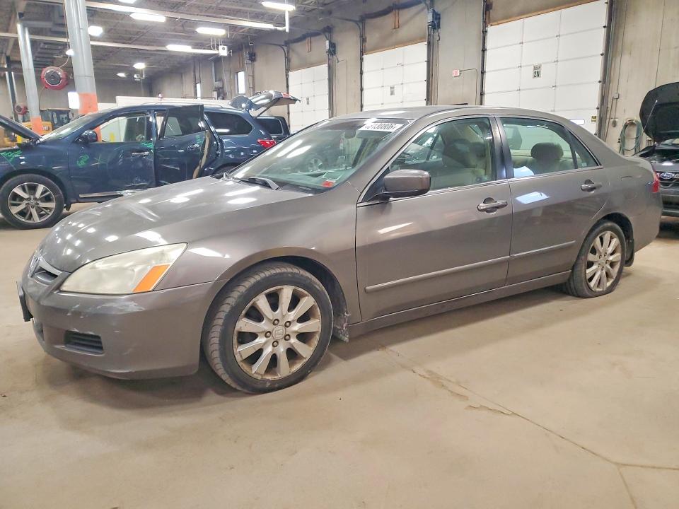2006 Hond Accord VIN 1HGCM66536A000764 COPART salvage auction — MINOR DENT/SCRATCHES, MN - CERTIFICATE OF TITLE, sold $575 on 2026-07-28 (photo 1)