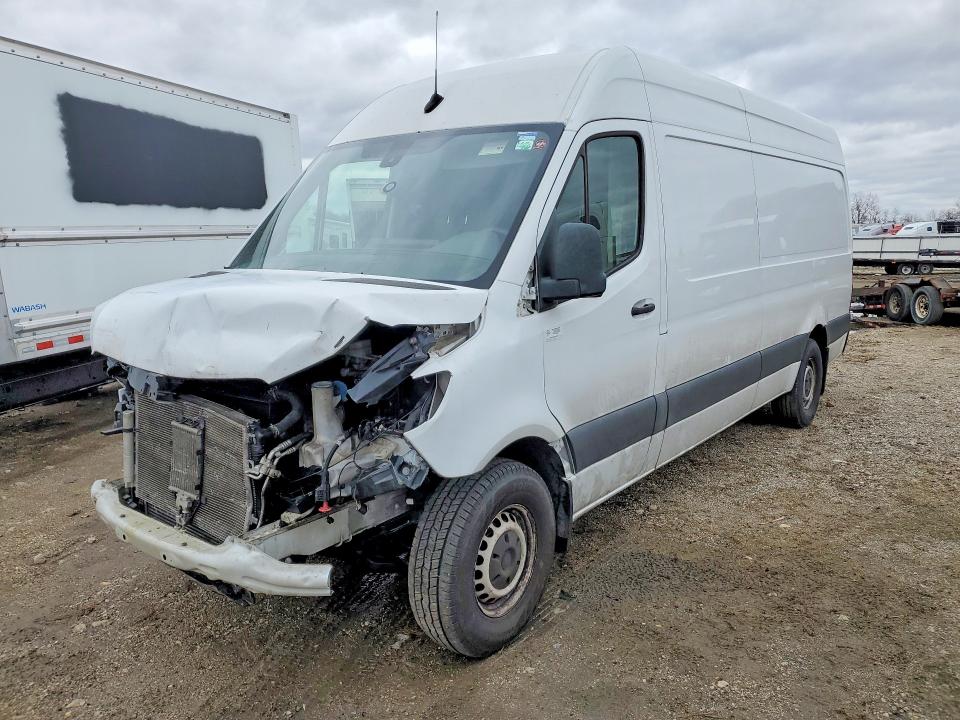2019 Freightliner Sprinter VIN WDRPF1CD6KT007084 COPART salvage auction — FRONT END, SC, sold $3,600 on 2026-08-19 (photo 1)