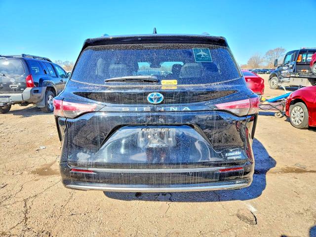 2021 Toyota Sienna VIN 5TDZRKEC2MS018613 COPART salvage auction — WATER/FLOOD, In - Cert Of Title-Salvage Flood, sold $3,300 on 2026-07-27 (photo 6)