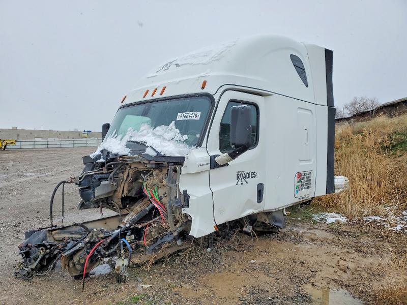 2018 Freigliner All other VIN 3AKJHHDR0JSJC6839 COPART salvage auction — ALL OVER, UT - SALVAGE CERTIFICATE, sold $2 on 2026-07-06 (photo 2)