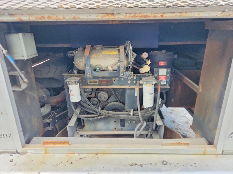 2006 Freigliner All other VIN 4UZFCHCY35CV92691 COPART salvage auction — ALL OVER, CT, sold $10 on 2026-07-09 (photo 7)