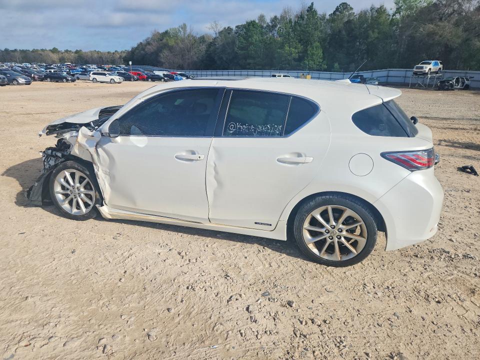 2013 Lexus Ct 200 VIN JTHKD5BH7D2155358 COPART salvage auction — FRONT END, In - Certificate Of Title, sold $1,250 on 2026-07-06 (photo 2)