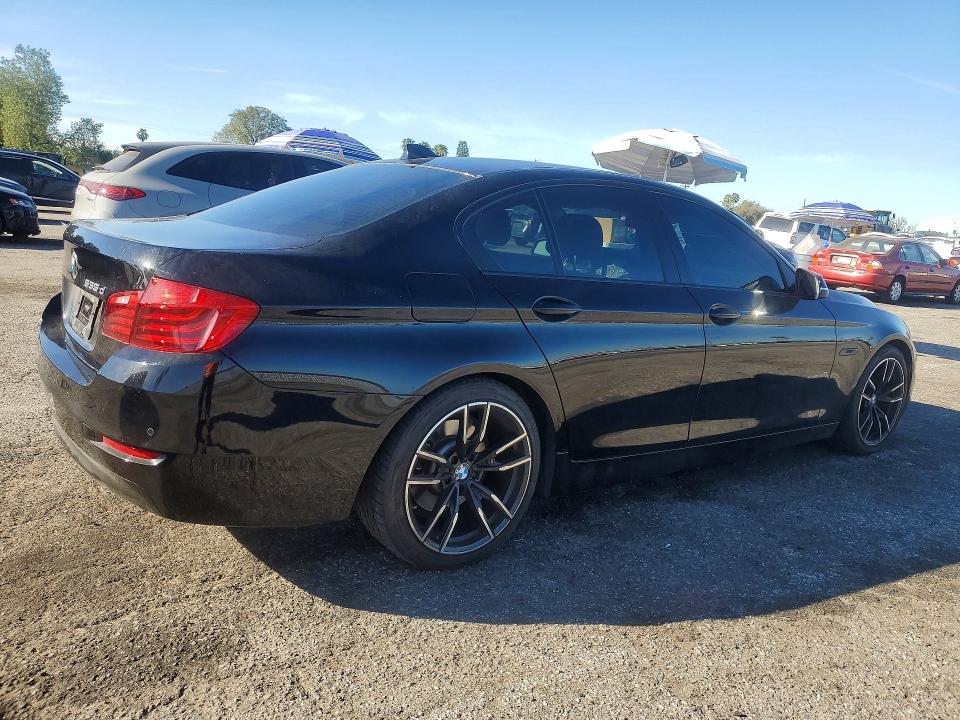 2014 BMW 5 series VIN WBAXA5C54ED689389 COPART salvage auction — MINOR DENT/SCRATCHES, Ca - Dis/Dlr/Exp Only Clean Title (P), sold $5,600 on 2026-07-08 (photo 3)