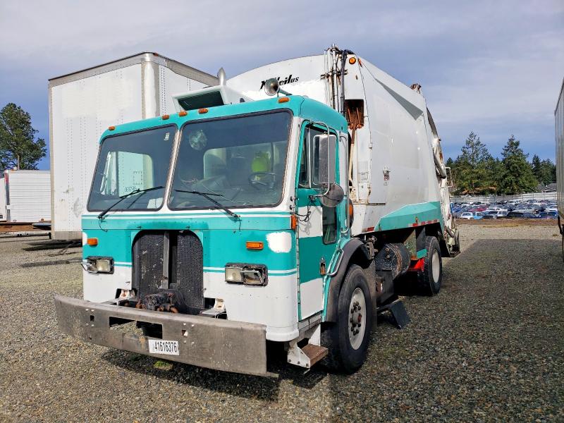 1998 Peterbilt All other VIN 1NPZH58X7WD710800 COPART salvage auction — MINOR DENT/SCRATCHES, FL - CERTIFICATE OF DESTRUCTION, sold $1,500 on 2026-07-31 (photo 2)