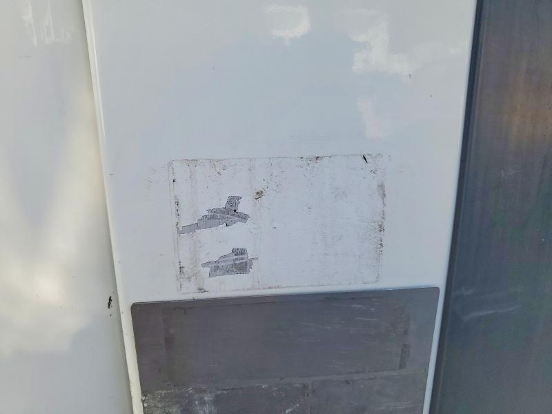 2016 Freightliner Cascadia 125 VIN 1FUBGEDV8GLHC5658 COPART salvage auction — MINOR DENT/SCRATCHES, IN - CERTIFICATE OF TITLE, sold $5,000 on 2026-07-28 (photo 9)