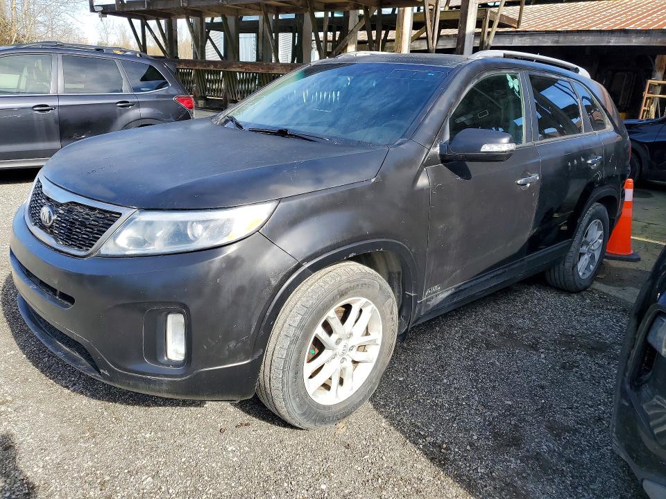 2014 Kia Sorento VIN 5XYKTCA65EG424604 COPART salvage auction — MINOR DENT/SCRATCHES, Ab - Bos - Active, sold $550 on 2026-07-28 (photo 1)