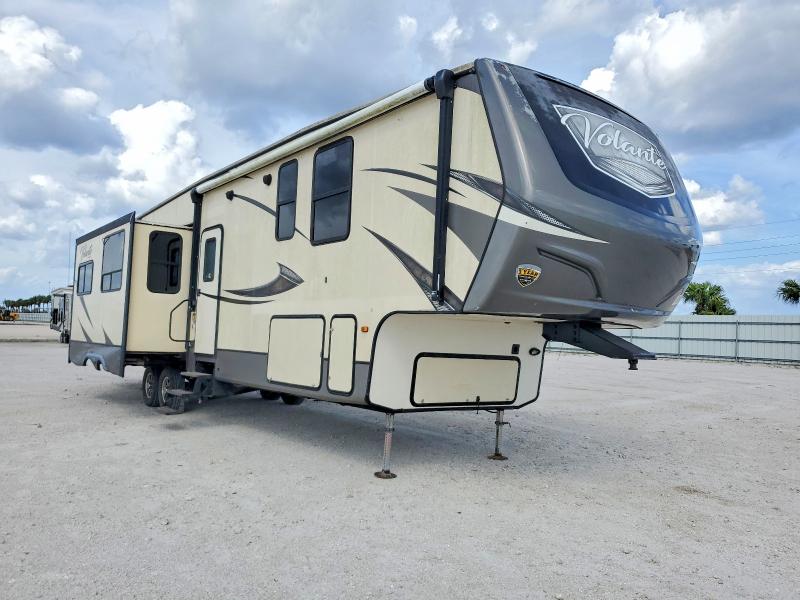 2018 Keystone Trailer VIN 4YDF37525J9361447 — COPART salvage auction photo
