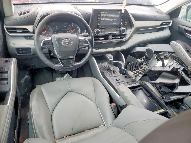 2020 Toyota Highlander VIN 5TDHZRBH8LS503177 COPART salvage auction — REAR END, In - Certificate Of Title, sold $11,900 on 2026-07-20 (photo 8)