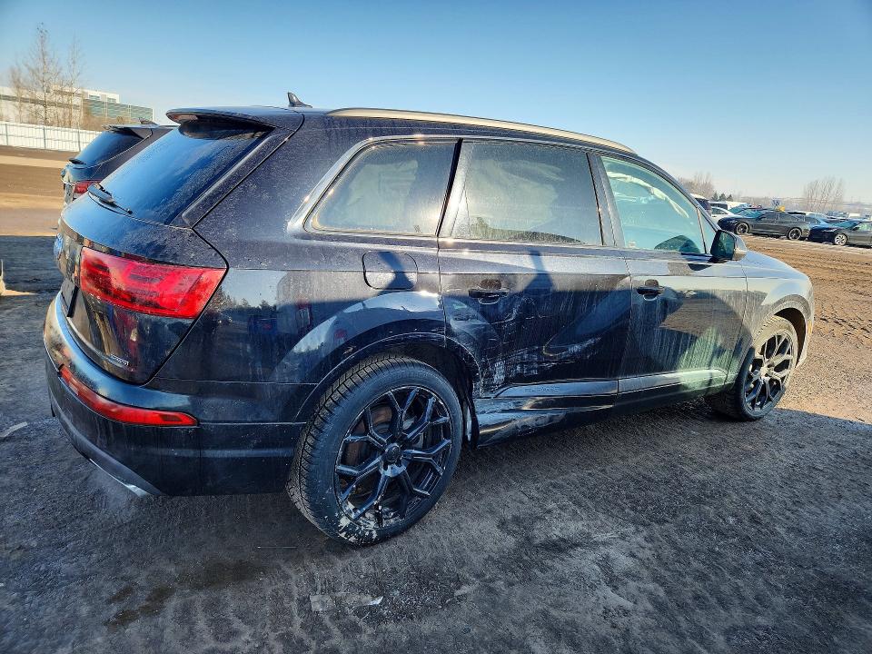 2019 Audi Q7 VIN WA1LAAF73KD035867 COPART salvage auction — SIDE, On - Permit No Brand - Unfit, sold $11,600 on 2026-08-11 (photo 3)