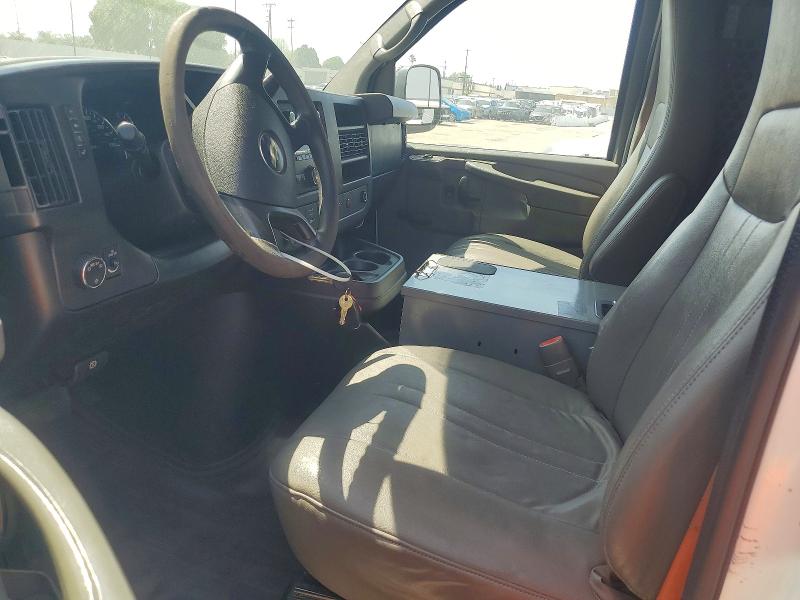 2013 Chev Express VIN 1GCWGFCB0D1902329 COPART salvage auction — MINOR DENT/SCRATCHES, CA - DIS/DLR/EXP ONLY CLEAN TITLE, sold $175 on 2026-07-28 (photo 7)