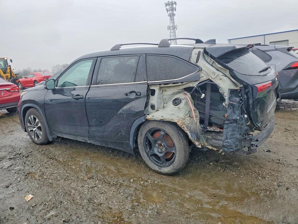 2020 Toyota Highlander VIN 5TDHZRBH8LS503177 COPART salvage auction — REAR END, In - Certificate Of Title, sold $11,900 on 2026-07-20 (photo 2)