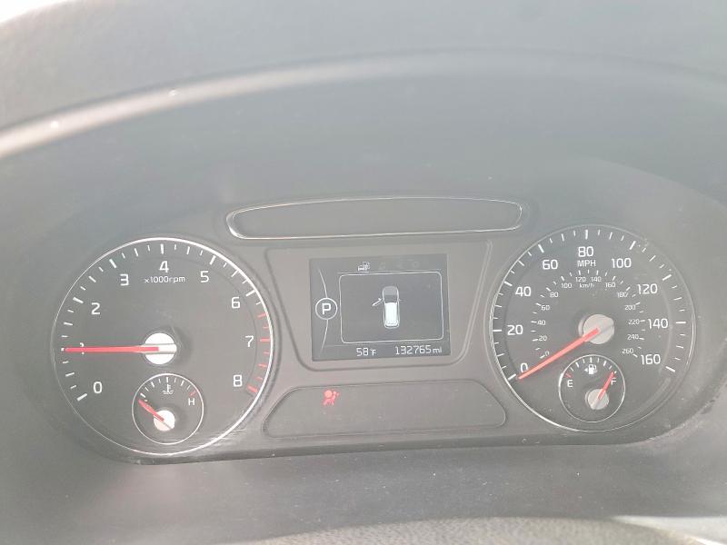 2016 Kia Sorento VIN 5XYPGDA35GG040878 COPART salvage auction — REAR END, ID - SALVAGE CERTIFICATE OF TITLE, sold $2,000 on 2026-07-02 (photo 9)