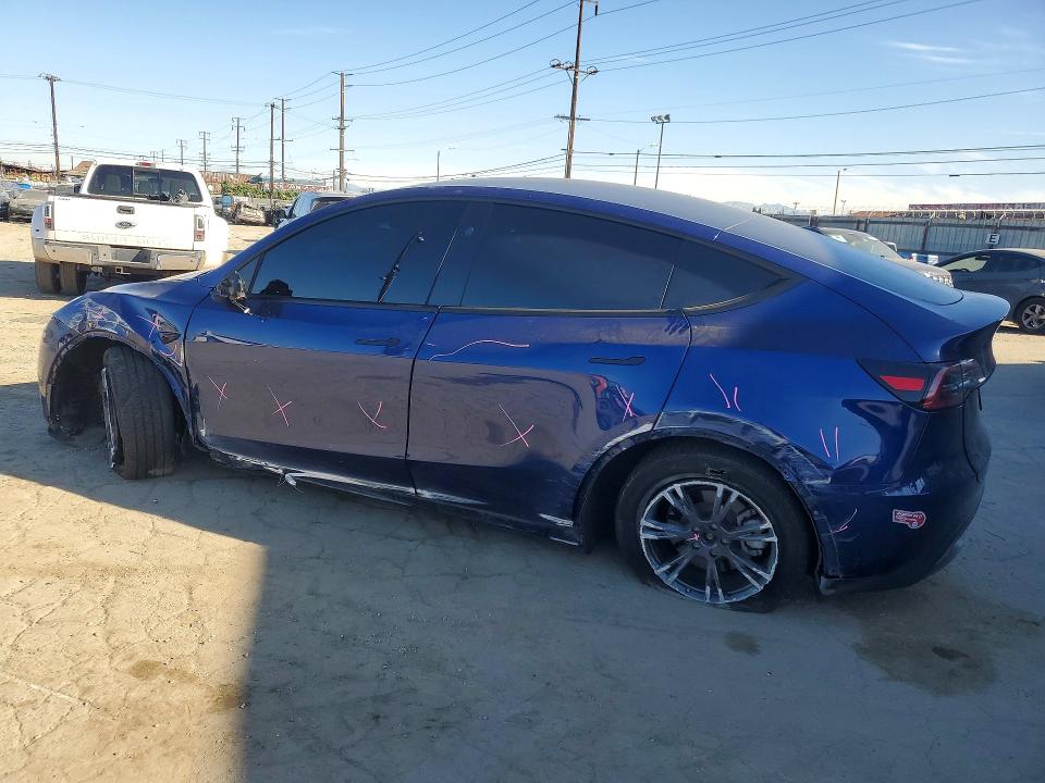 2024 Tesla Model y VIN 7SAYGDED7RF120574 COPART salvage auction — FRONT END, Ca - Salvage Certificate, sold $12,700 on 2026-07-20 (photo 2)