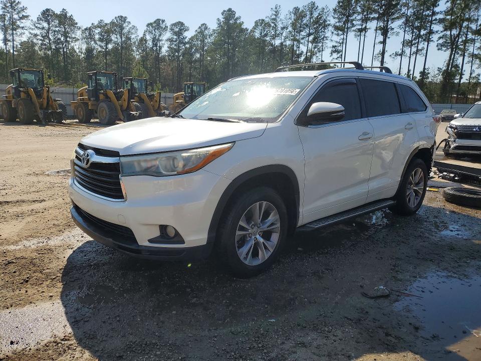 2015 Toyota Highlander VIN 5TDKKRFH9FS088136 COPART salvage auction — REAR END, Ms - Cert Of Title-Salvaged, sold $7,400 on 2026-07-27 (photo 1)