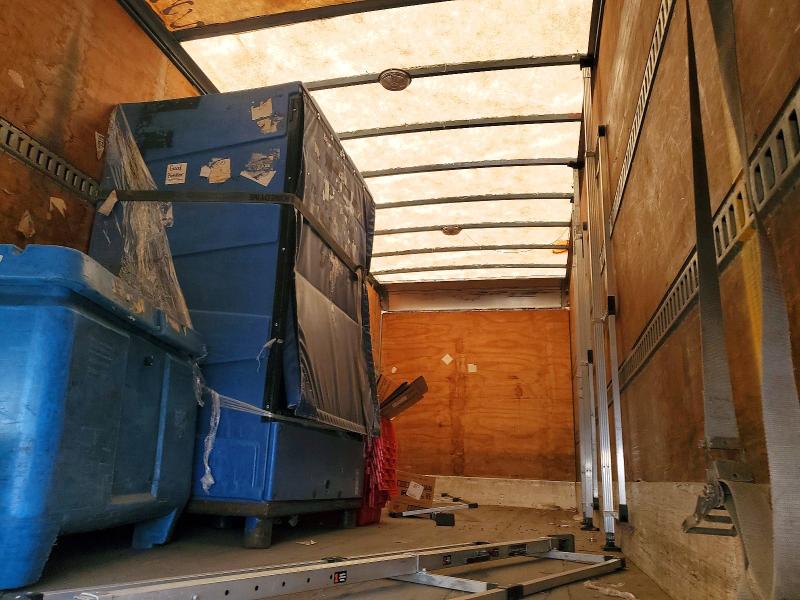 2016 Hino All other VIN 5PVNE8JT0G4S56589 COPART salvage auction — MINOR DENT/SCRATCHES, ND - CERTIFICATE OF TITLE FOR A VEH, sold $1,150 on 2026-07-27 (photo 6)