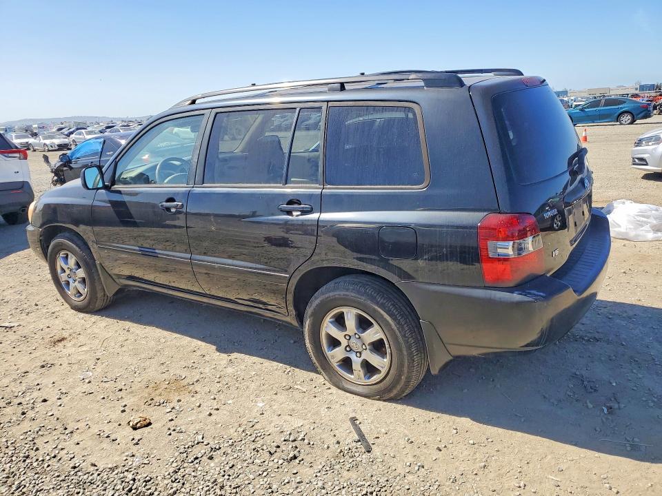 2005 Toyt Highlander VIN JTEDP21A950055064 COPART salvage auction — FRONT END, DQ, sold $575 on 2026-07-31 (photo 2)