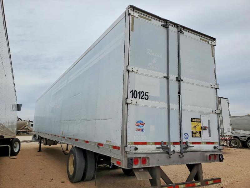 2010 Utility trailer Trailer VIN 1UYVS2531AU926420 COPART salvage auction — SIDE, TX - SALVAGE VEHICLE TITLE, sold $80 on 2026-07-09 (photo 4)