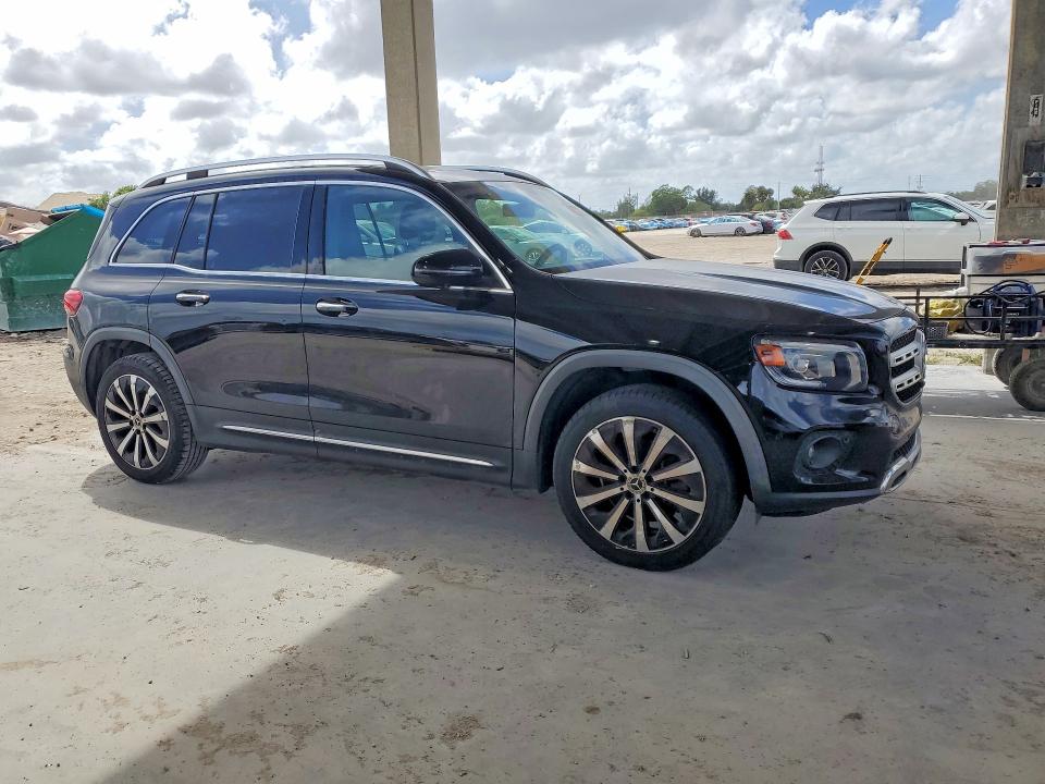 2021 Mercedes-benz Glb-class VIN W1N4M4GB9MW161186 COPART salvage auction — REAR END, Fl - Certificate Of Title (P), sold $9,800 on 2026-07-30 (photo 4)