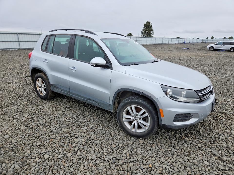 2017 Volkswagen Tiguan VIN WVGBV7AX5HK017287 COPART salvage auction — FRONT END, Va - Certificate Of Title, sold $1,800 on 2026-07-29 (photo 4)