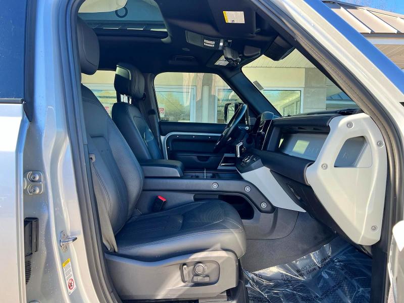 2022 Land rover Defender VIN SALEW7RU6N2097910 COPART salvage auction — Minor Dent/Scratches, MA - CERTIFICATE OF TITLE (P), sold $35,500 on 2026-04-03 (photo 5)