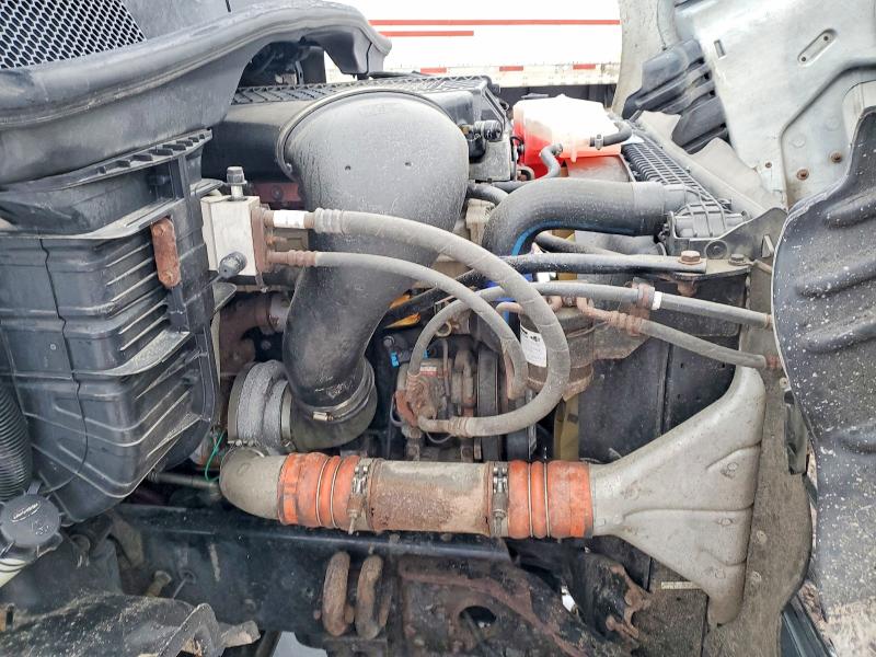 2012 Freigliner All other VIN 1FUBGADVXCSBS4877 COPART salvage auction — MECHANICAL, NY - CERTIFICATE OF TITLE, sold $2,500 on 2026-07-06 (photo 7)
