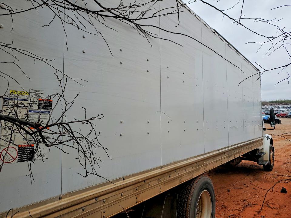 2020 Freightliner All other VIN 3ALACWFC6LDLY3197 COPART salvage auction — MINOR DENT/SCRATCHES, CT, sold $13,600 on 2026-07-28 (photo 3)