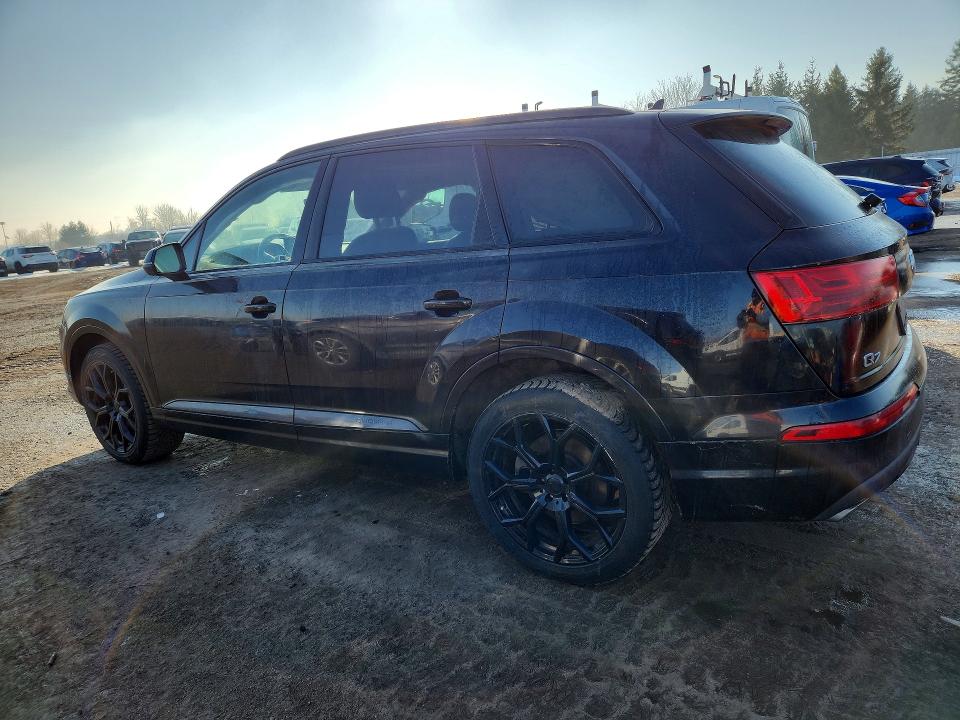 2019 Audi Q7 VIN WA1LAAF73KD035867 COPART salvage auction — SIDE, On - Permit No Brand - Unfit, sold $11,600 on 2026-08-11 (photo 2)