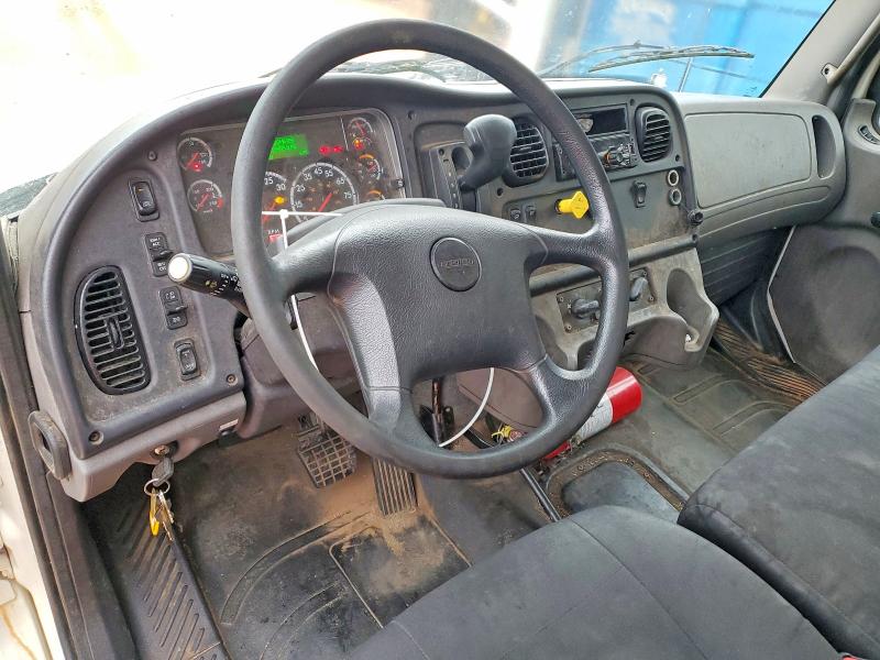 2020 Freightliner All other VIN 3ALACWFC6LDLY3197 COPART salvage auction — MINOR DENT/SCRATCHES, CT, sold $13,600 on 2026-07-28 (photo 8)