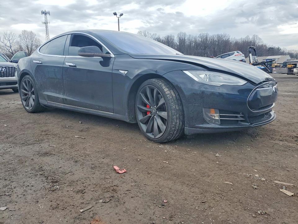 2015 Tesla Model s VIN 5YJSA1E43FF118352 COPART salvage auction — FRONT END, Pa - Certificate Of Salvage, sold $3,450 on 2026-07-09 (photo 4)