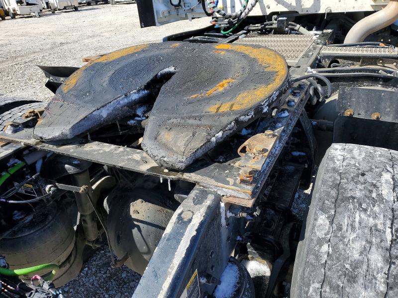 2018 Peterbilt All other VIN 1XPBA48X4JD478414 COPART salvage auction — NORMAL WEAR, CT, sold $5,600 on 2026-07-08 (photo 6)