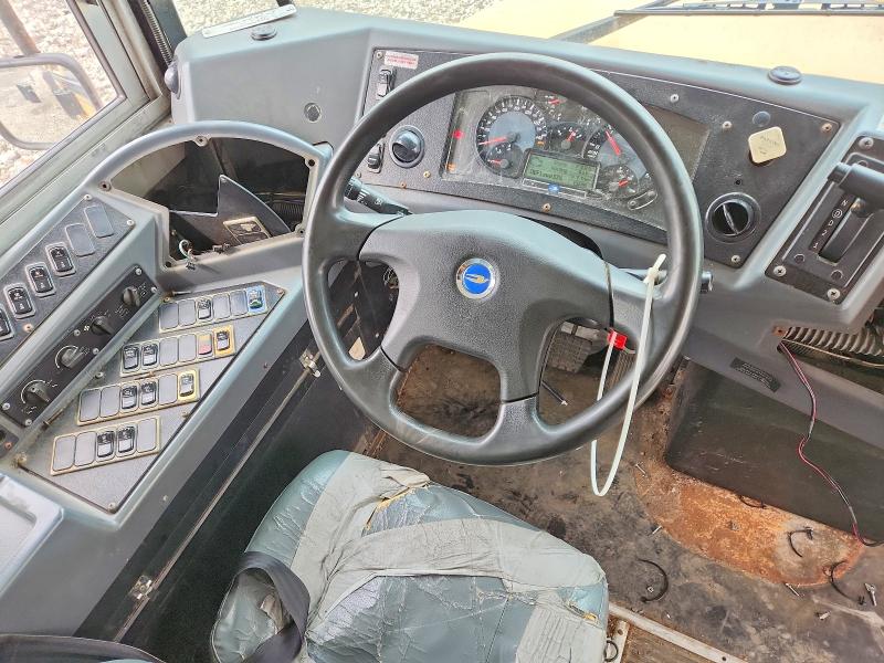 2012 Blubird All other VIN 1BAKGCPA8CF287345 COPART salvage auction — NORMAL WEAR, WI - CERTIFICATE OF TITLE, sold $2,500 on 2026-07-20 (photo 9)