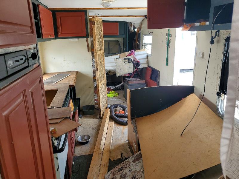 2003 Jayco Rv trailer VIN 1UJBJ02N531EF0691 COPART salvage auction — ALL OVER, FL - CERTIFICATE OF DESTRUCTION, sold $750 on 2026-08-25 (photo 5)