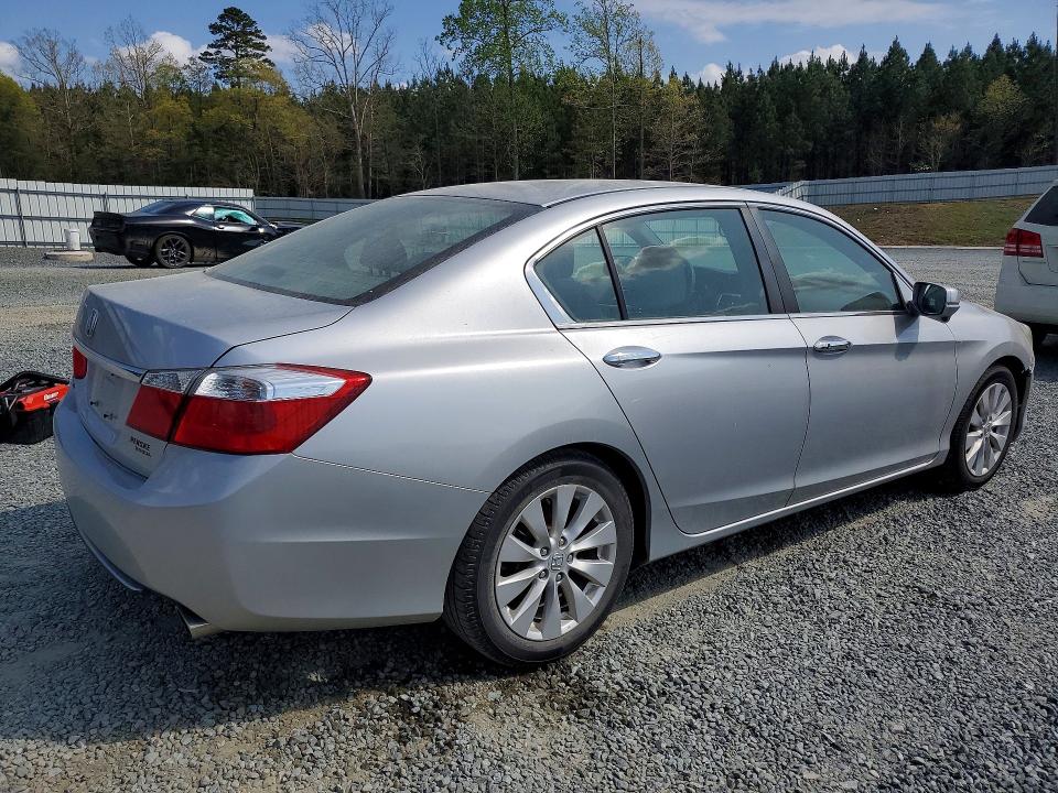 2013 Honda Accord VIN 1HGCR2F79DA195147 COPART salvage auction — FRONT END, Nc - Salvage Certificate Of Title, sold $1,900 on 2026-07-02 (photo 3)