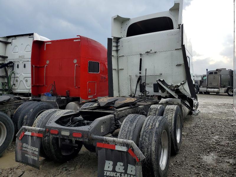 2019 Peterbilt tractor All models VIN 1XPBDP9X8KD606517 COPART salvage auction — ALL OVER, BS, sold $5,200 on 2026-08-06 (photo 4)
