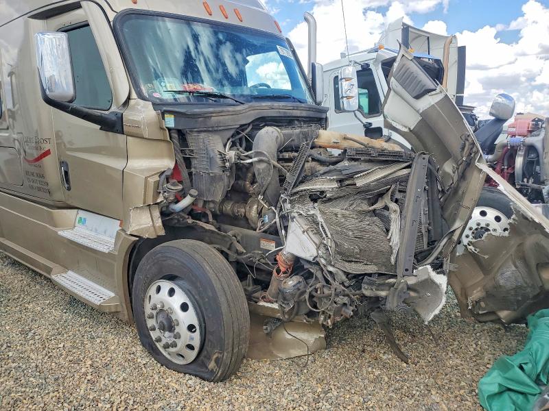 2024 Freightliner All other VIN 3AKJHHDR9RSUX2176 COPART salvage auction — FRONT END, TX - SALVAGE VEHICLE TITLE, sold $11,500 on 2026-07-30 (photo 9)