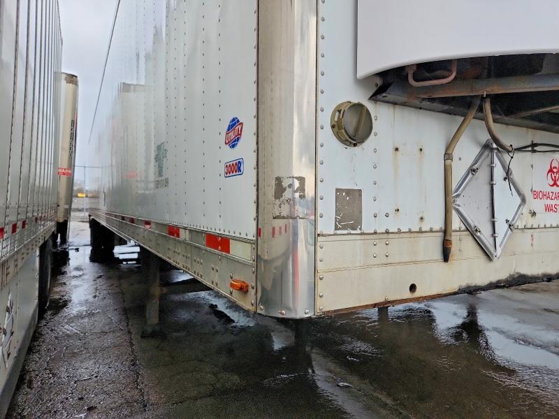 2016 Utility Vs2ra VIN 1UYVS2534GM595907 COPART salvage auction — MINOR DENT/SCRATCHES, OH - CERTIFICATE OF TITLE, sold $2,700 on 2026-07-08 (photo 9)