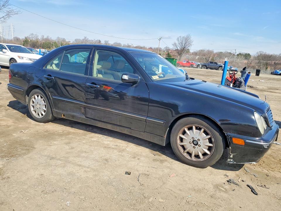 2001 Mercedes-benz E-class VIN WDBJF65J91B322566 COPART salvage auction — SIDE, MD - CERTIFICATE OF TITLE, sold $125 on 2026-07-23 (photo 4)