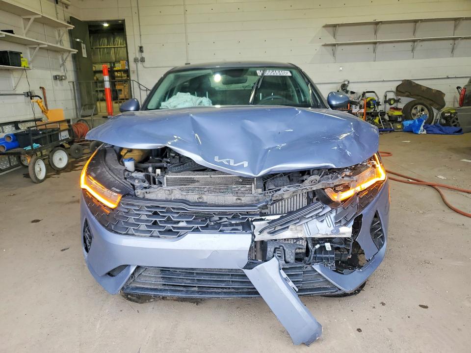 2022 Kia K5 VIN 5XXG14J26NG112293 COPART salvage auction — FRONT END, Il - Certificate Of Title, sold $1,950 on 2026-07-07 (photo 5)